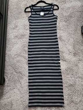 Nwt Lauren By Ralph Lauren Maxi Dress Navy Blue And White Stripes. Size Small
